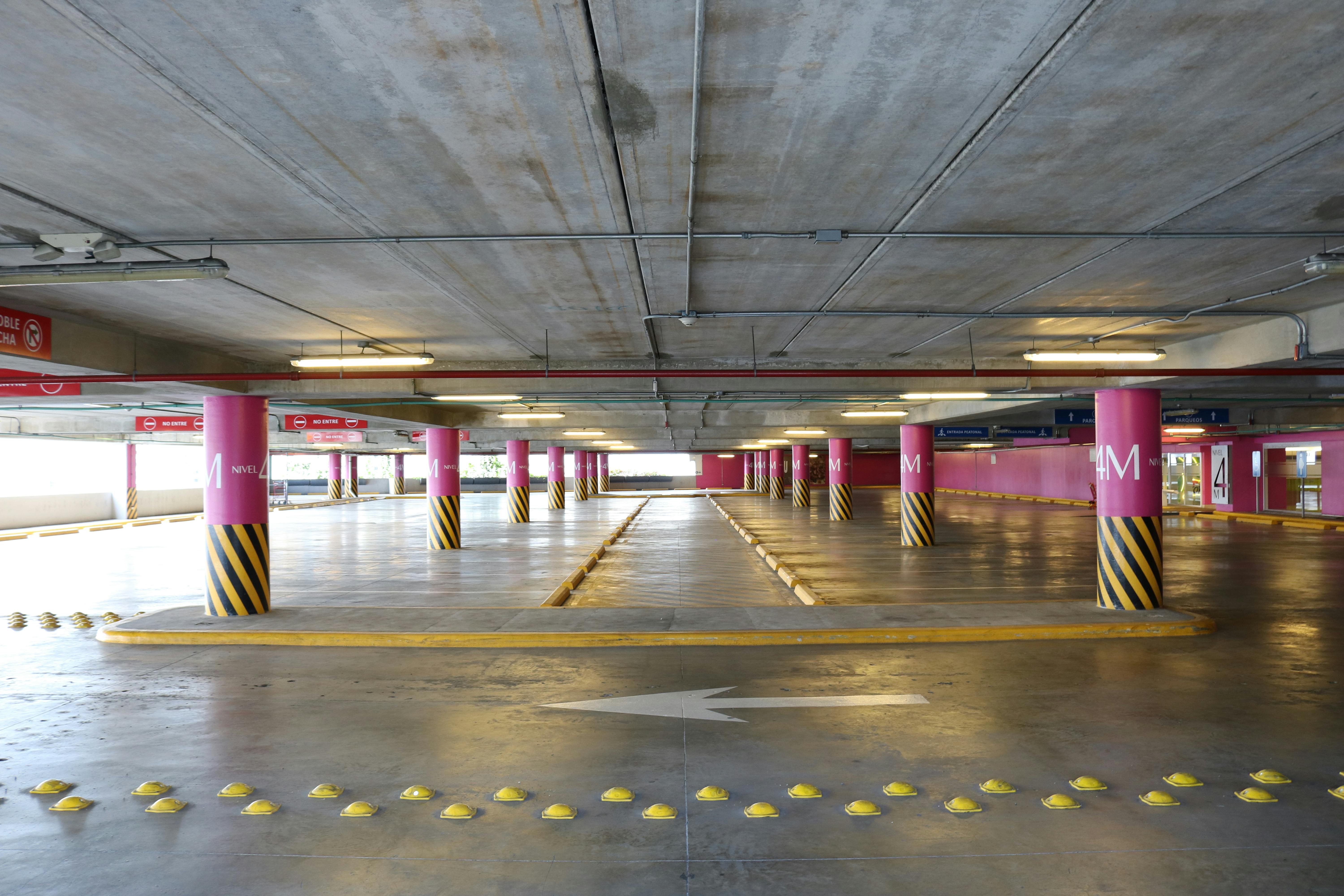 Professional Striping Contractor MS Gulf Coast Ensuring Safety &amp; ADA Compliance