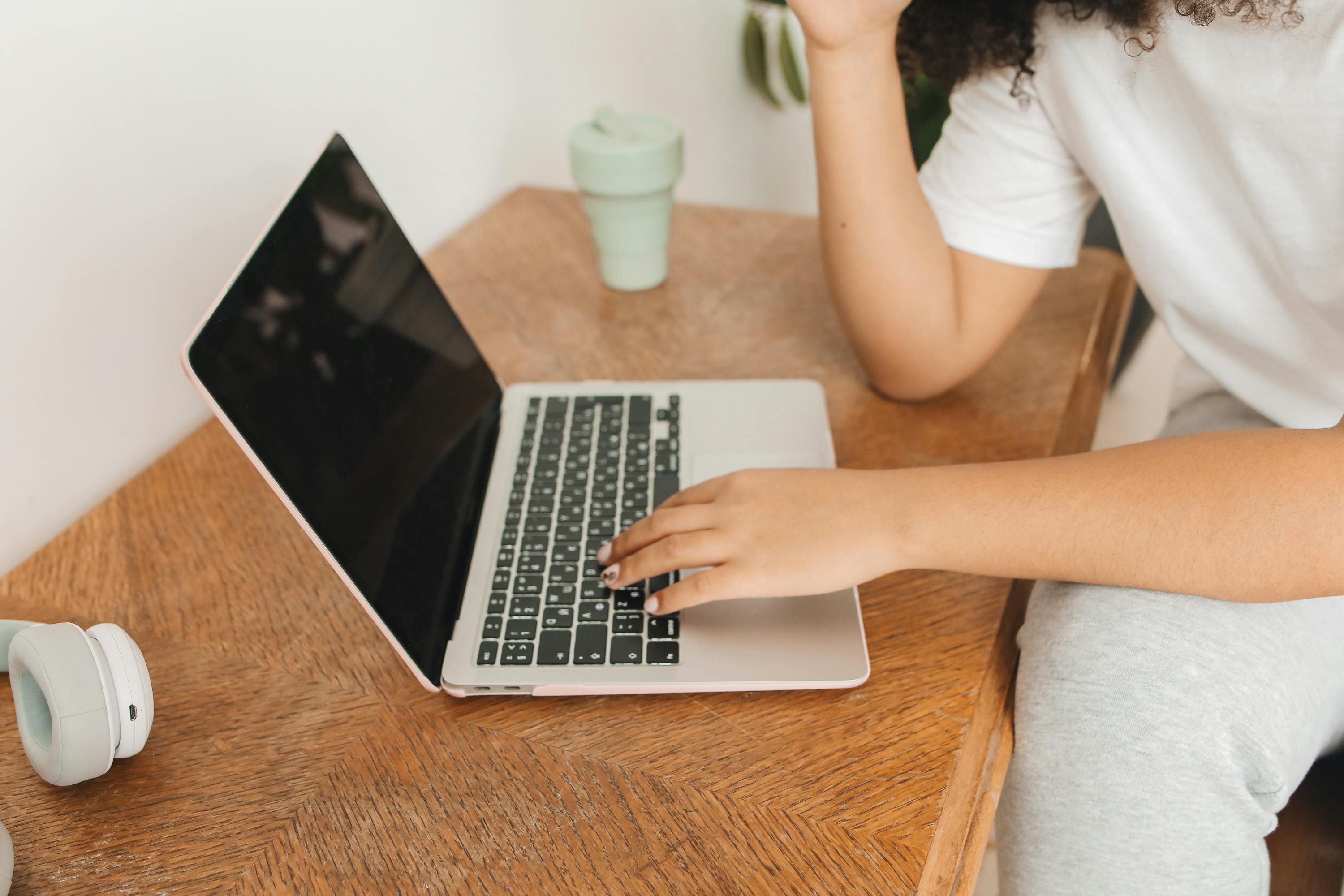 Top Hubspot Marketing Email Strategies for 2026