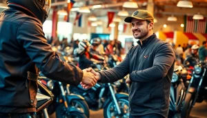 Motorrad verkaufen: Ein Verkäufer präsentiert verschiedene Modelle in einem lebhaften Markt.